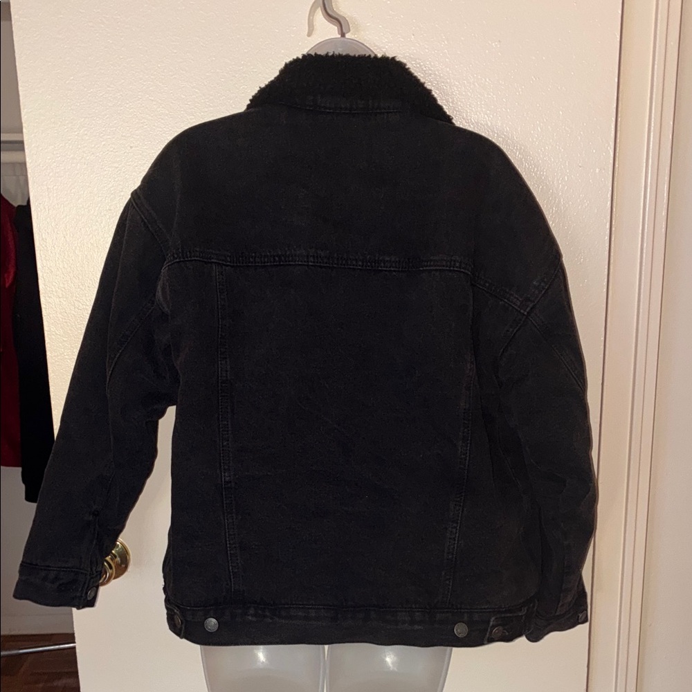 Forever 21 Black Sherpa Jean Jacket - Picture 4 of 8